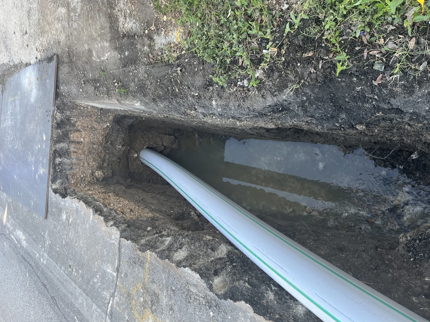 Pipe bursting operation