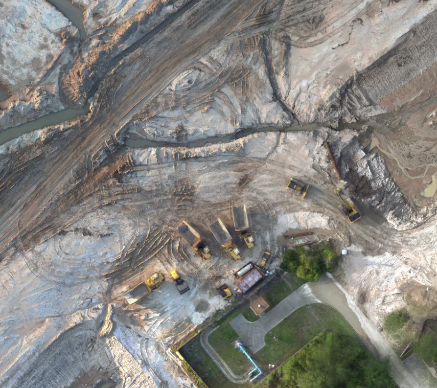 Drone mapping of a site during construction progress monitoring